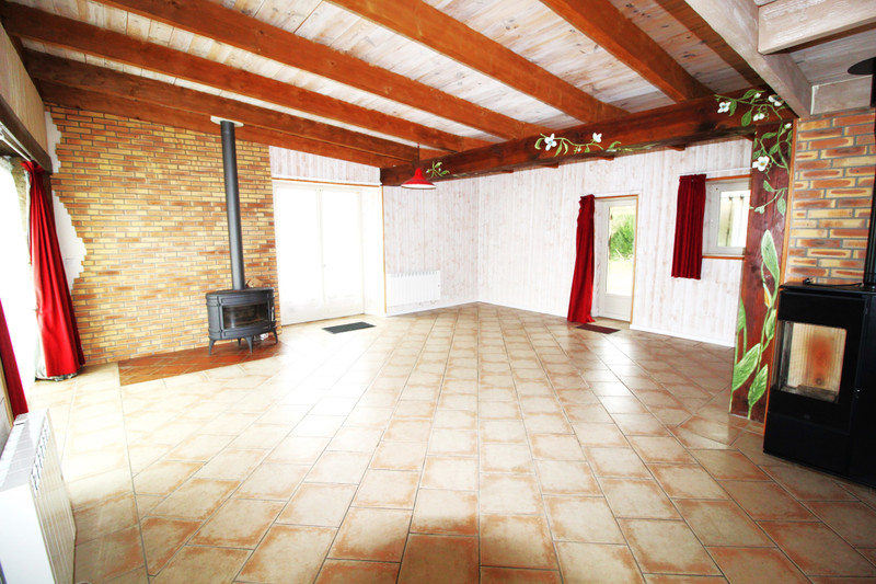 French property for sale in Saint-Astier, Dordogne - €214,000 - photo 2