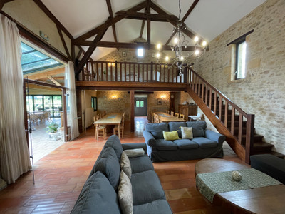 French property for sale in Les Eyzies, Dordogne - €546,000 - photo 2