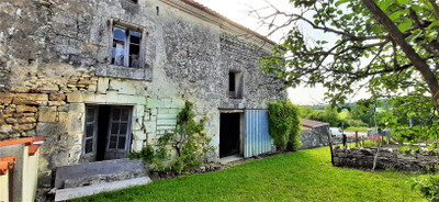 Grange à vendre à Mareuil en Périgord, Dordogne, Aquitaine, avec Leggett Immobilier