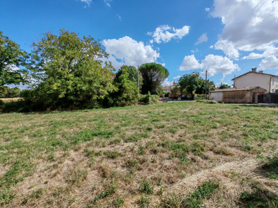 French property for sale in Montjean, Charente - €36,600 - photo 7