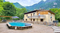 Maison à vendre à Le Bourg-d'Oisans, Isère - 699.000 € - photo 1