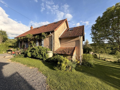 French property for sale in Montmort, Saône-et-Loire - €259,000 - photo 1