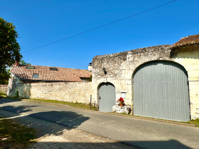 French property for sale in Prinçay, Vienne - €248,500 - photo 1