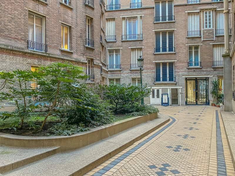 French property for sale in Paris 12e Arrondissement, Paris - &#8364;668,400 - photo 9