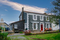 Maison à vendre à Vernoux-en-Gâtine, Deux-Sèvres - 129.950 € - photo 1