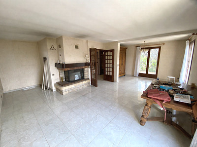 French property for sale in Estagel, Pyrénées-Orientales - €340,000 - photo 3