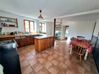 Maison à vendre à Parzac, Charente - 224.700 € - photo 3