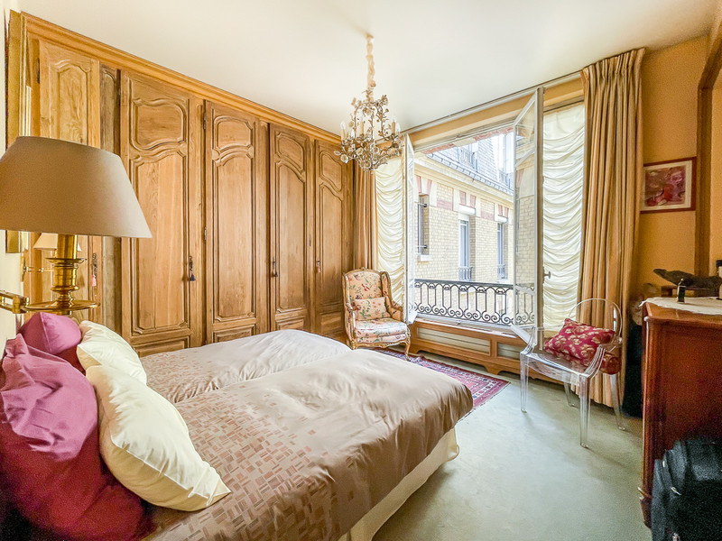 French property for sale in Paris 4e Arrondissement, Paris - &#8364;1,975,000 - photo 4