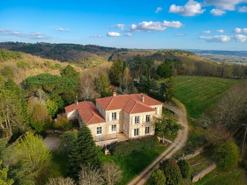 French property for sale in Prayssac, Lot - €843,000