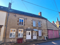 Maison à vendre à Passais Villages, Orne - 69.600 € - photo 1