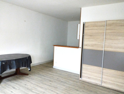French property for sale in Châlus, Haute-Vienne - €139,000 - photo 4