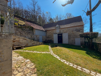 French property for sale in Azerat, Dordogne - €283,550 - photo 10