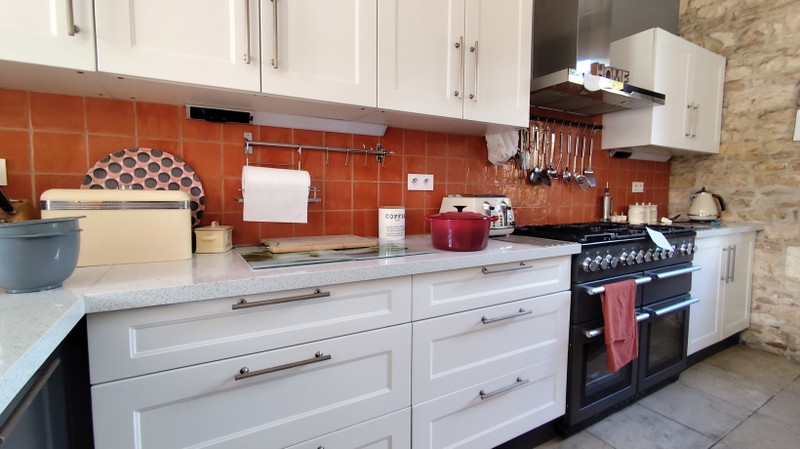 French property for sale in Poursac, Charente - €214,995 - photo 3