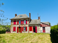 Maison à vendre à Neuilly-le-Vendin, Mayenne - 122.500 € - photo 1