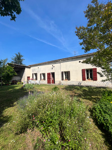 Maison à vendre à Saint-Philippe-du-Seignal, Gironde, Aquitaine, avec Leggett Immobilier
