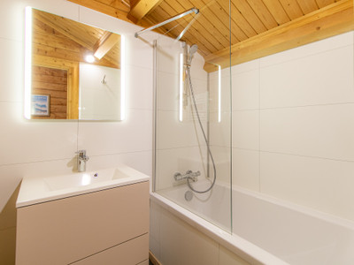 Ski property for sale in Morillon - €399,000 - photo 9
