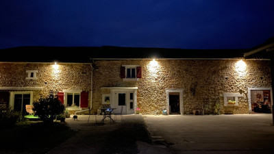 French property for sale in Terres-de-Haute-Charente, Charente - €304,950 - photo 4
