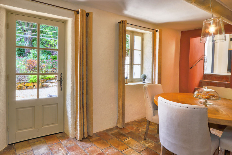 French property for sale in Simiane-la-Rotonde, Alpes-de-Haute-Provence - €499,000 - photo 3