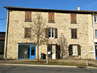 Immeuble à vendre à Châlus, Haute-Vienne, Limousin, avec Leggett Immobilier