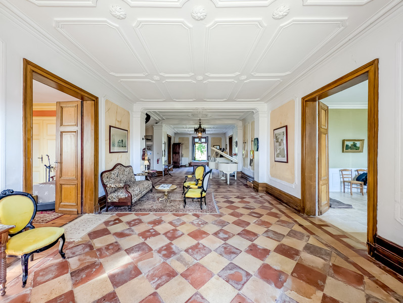 French property for sale in Lorignac, Charente-Maritime - €767,000 - photo 2