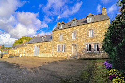Maison à vendre à Pabu, Côtes-d'Armor, Bretagne, avec Leggett Immobilier