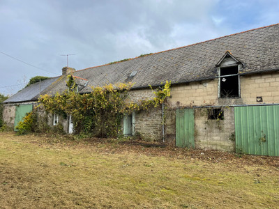 building for sale in Côtes-d'Armor
