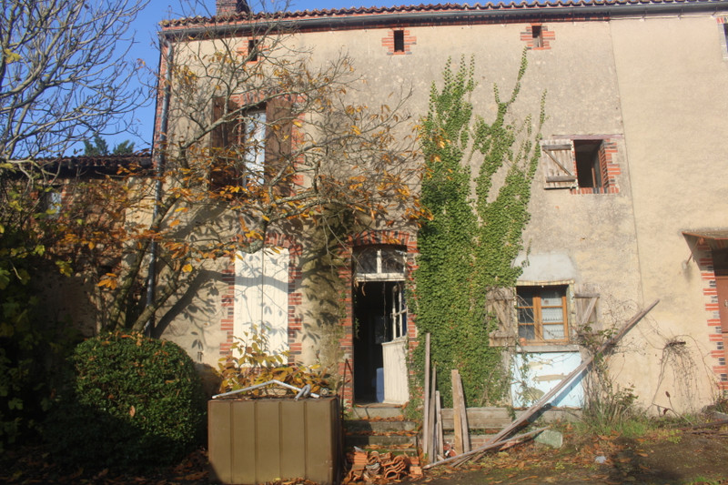 French property for sale in Lys-Haut-Layon, Maine-et-Loire - photo 2