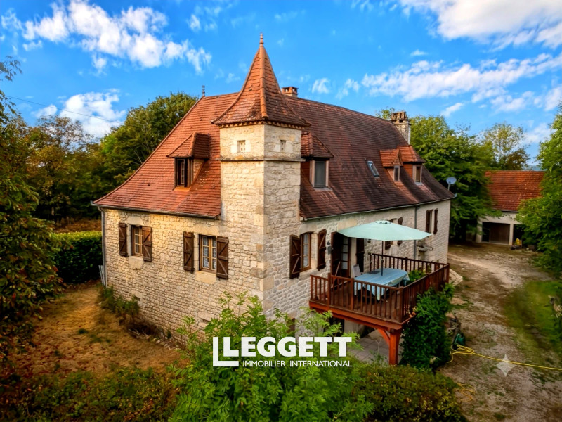 Maison 8 pièce(s), MONTFAUCON