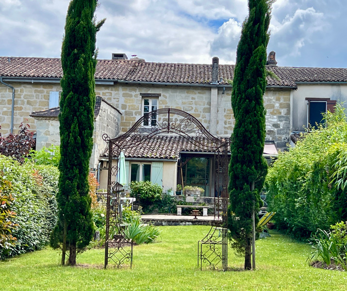 French property for sale in Allemans-du-Dropt, Lot-et-Garonne - €337,000 - photo 10