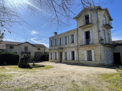 French property for sale in Libourne, Gironde - €980,000 - photo 1