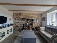 Maison à vendre à Plougras, Côtes-d'Armor - 185 000 € - photo 3
