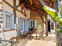Maison à vendre à Bassoues, Gers - 360 000 € - photo 3