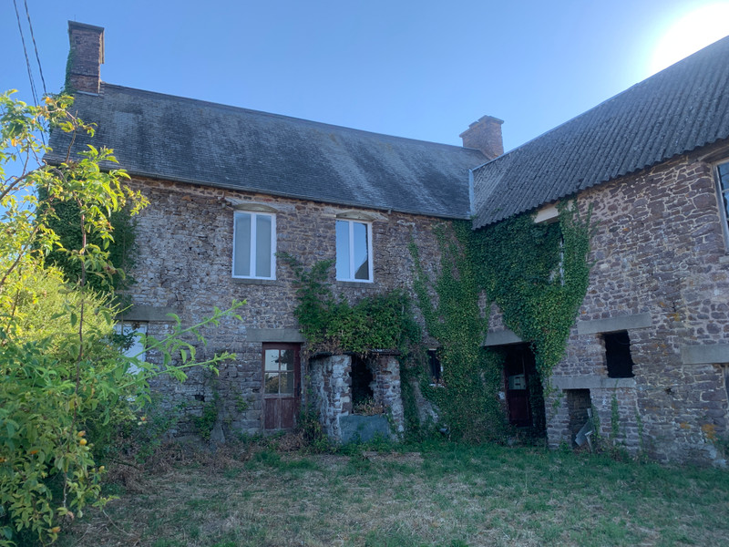French property for sale in Clécy, Calvados - &#8364;99,550 - photo 2