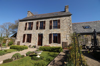 French property, houses and homes for sale in Lescouët-Gouarec Côtes-d'Armor Brittany