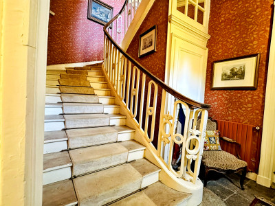 French property for sale in Mayenne, Mayenne - €675,000 - photo 5