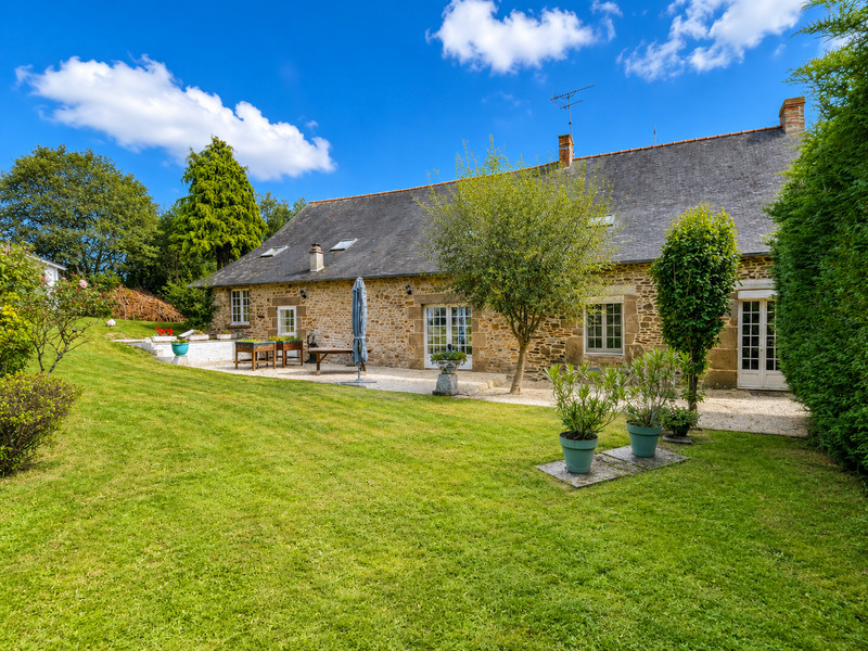 Propriété à vendre à Saint-James, Manche - 344 000 €