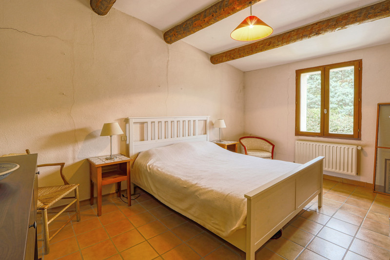 French property for sale in Gargas, Vaucluse - €375,000 - photo 6