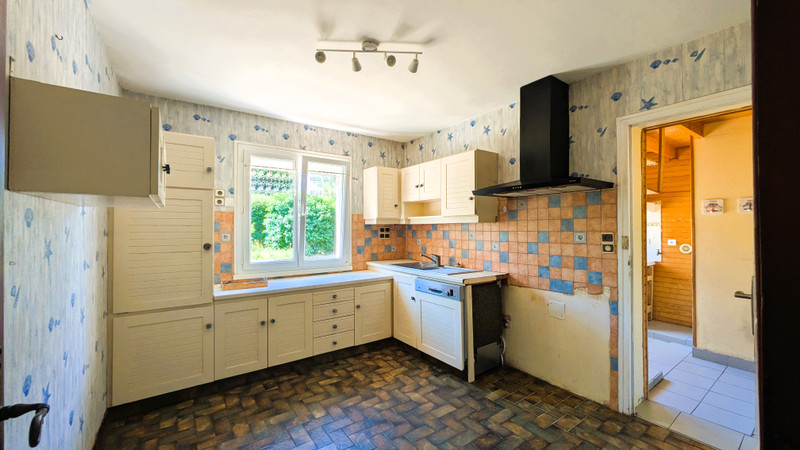 French property for sale in Tréduder, Côtes-d'Armor - €229,900 - photo 4