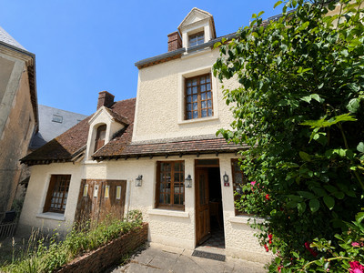 French property for sale in Verrières, Orne - €149,000 - photo 1