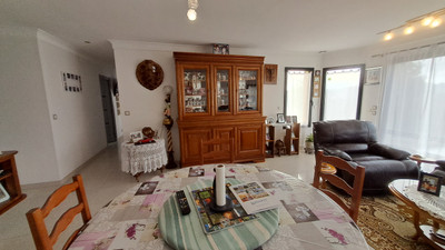 French property for sale in Tessy-Bocage, Manche - €361,400 - photo 4