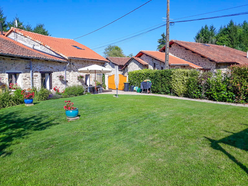 French property for sale in Le Lindois, Charente - €210,000 - photo 10