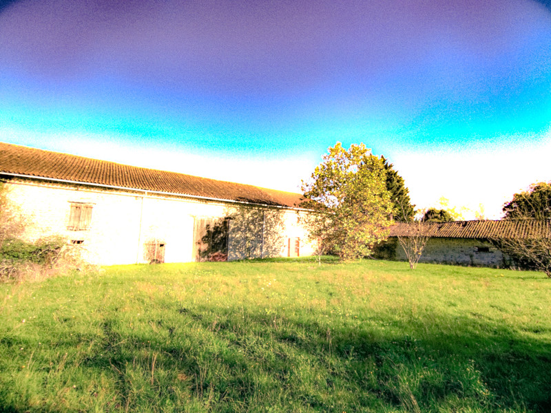 French property for sale in Nanteuil-en-Vallée, Charente - €108,000 - photo 13