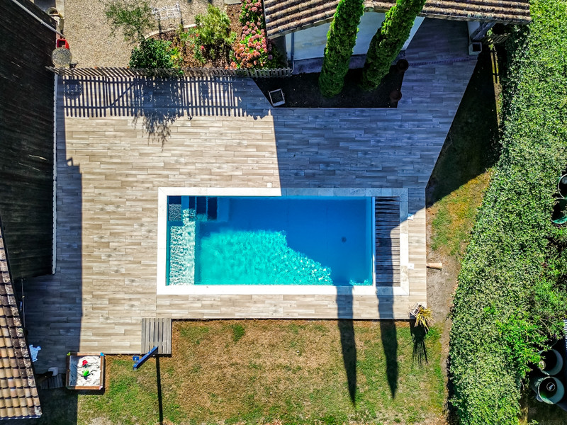 French property for sale in Hostens, Gironde - €656,000
