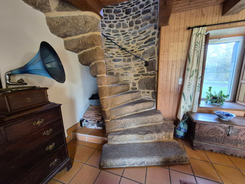 French property for sale in Locarn, Côtes-d'Armor - €240,000 - photo 6
