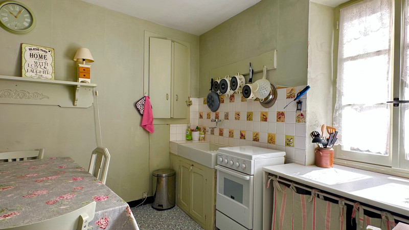 French property for sale in Saint-Léomer, Vienne - €31,500 - photo 1