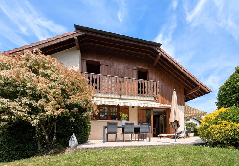 French property for sale in Sciez, Haute-Savoie - €630,000 - photo 1