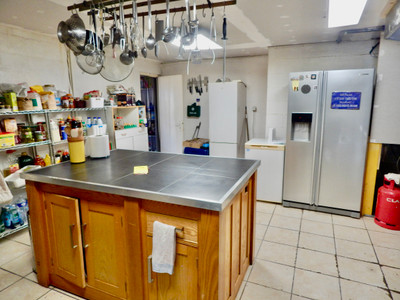 French property for sale in Monbahus, Lot-et-Garonne - €485,000 - photo 4