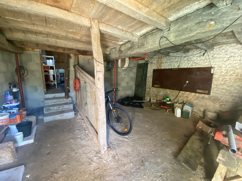 French property for sale in Bran, Charente-Maritime - €195,810 - photo 3
