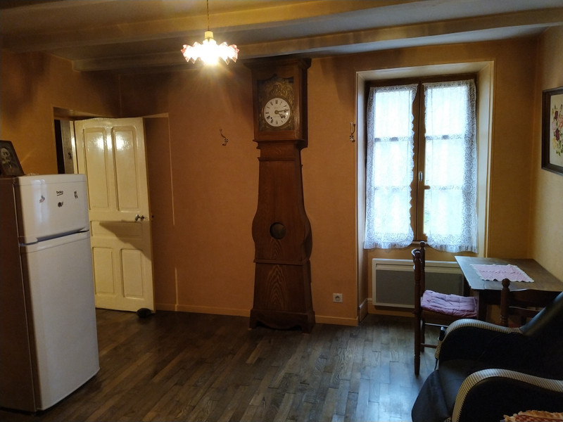 French property for sale in Montel-de-Gelat, Puy-de-Dôme - &#8364;66,600 - photo 3