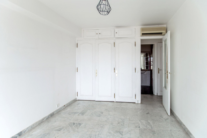 French property for sale in Antibes, Alpes-Maritimes - €550,000 - photo 6